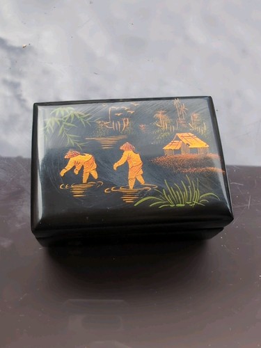 Vintage 1970s black - 1970s, lacquer