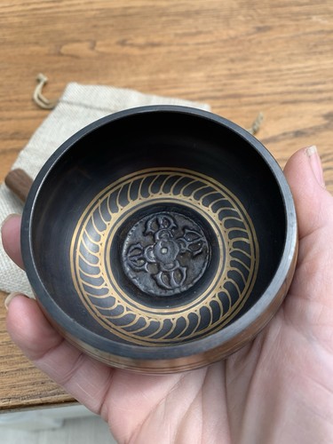 Handmade tibetan singing bowl - tibetan,