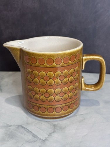 Vintage hornsea saffron - vintage, milk