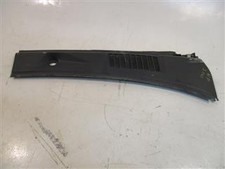 GRILL - - Nissan Navara Pickup (LCD22)(01.2008->) 2.5 DI 08-2015
