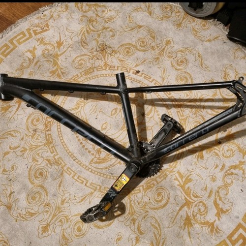 Carrera vengeance small - small, frame