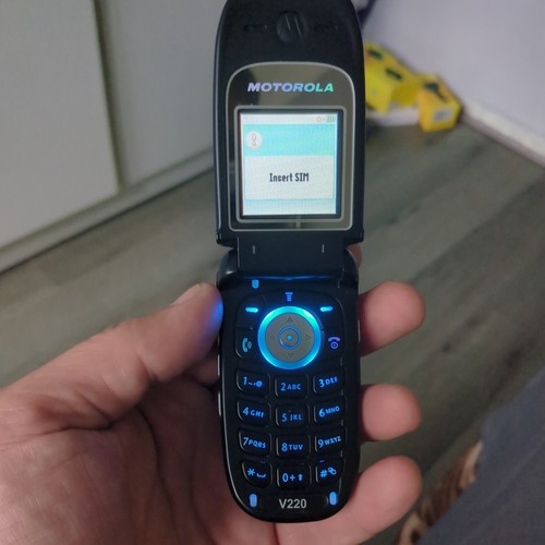 Motorola v220 black tesco - -, (tesco