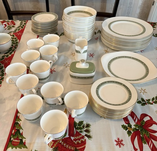 Vintage royal doulton - royal,