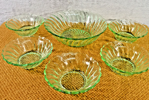 Vintage 1930s bagley - 1930s, green