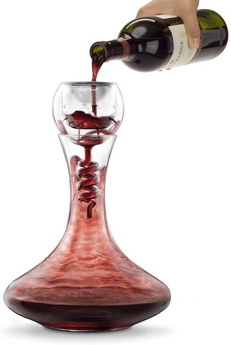 Red wine decanter - red,