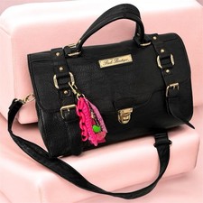 Vintage Y2K Style Paul's Boutique Black Satchel/Crossbody Handbag Charm Bag