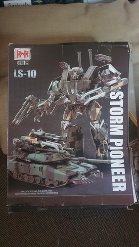 Transformers masterpiece brawl - masterpiece,