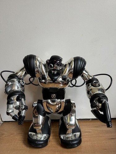 Wowwee robosapien kids robot - robosapien,