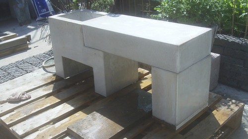 Concrete bench planter - concrete, bench/planter