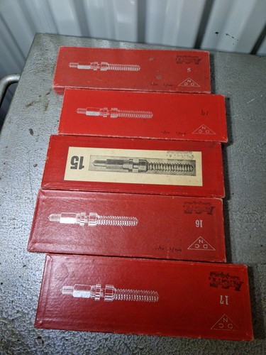 Vintage watchmakers stem - vintage,