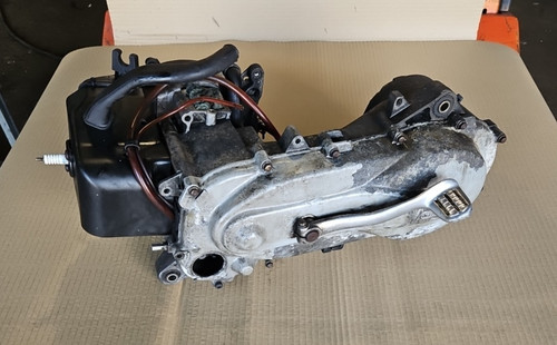 Vespa piaggio 50cc engine - piaggio,