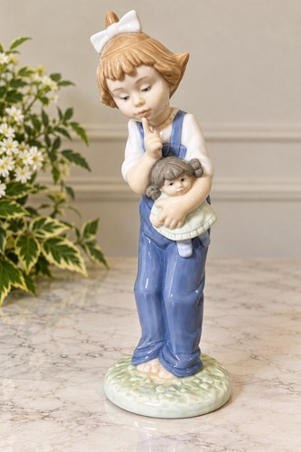 Nao lladro girl - nao,