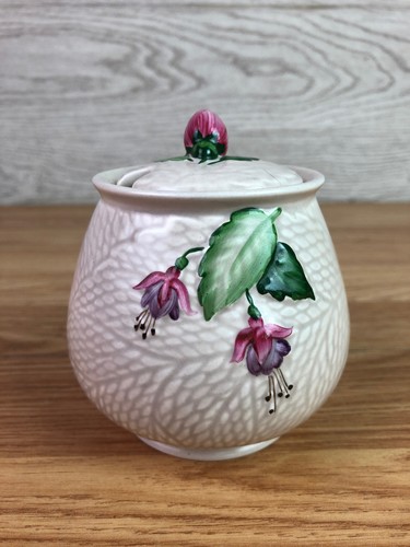 Crown devon fuchsia lidded - devon,