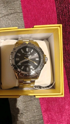 Invicta mens watch - new,, box