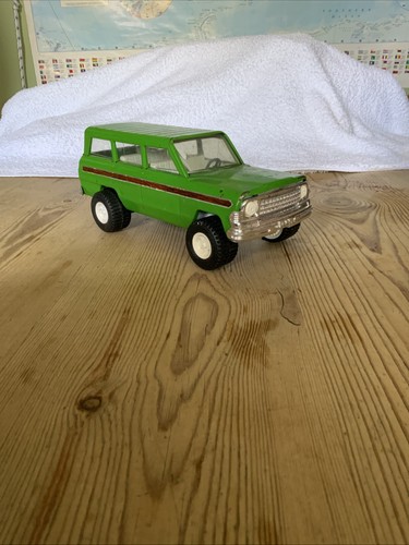 Vintage tonka jeep - jeep, wagoneer