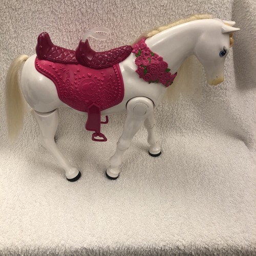 Barbie walk together white - barbie,