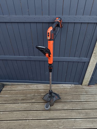 Black and decker - black,