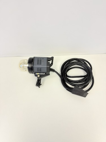 Bowens quadx 3000 - bowens, light