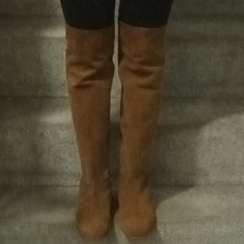 ZARA Tan Over The knee Soft