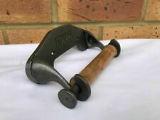 Industrial Simple design wall mounted cast iron toilet roll holder vintage style