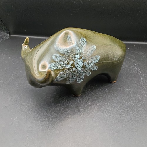 Vintage lotus pottery - lotus, bull