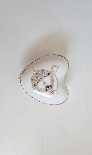 Royal tara fine bone china - royal,