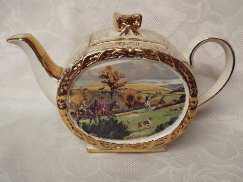 Vintage sadler barrel - barrel, shaped