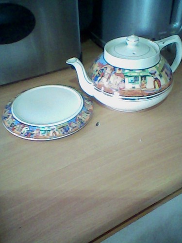 English crown ducal teapot - crown,