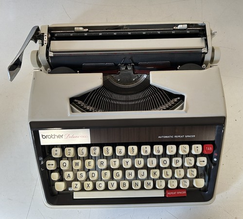 Brother deluxe 1350 - deluxe, portable