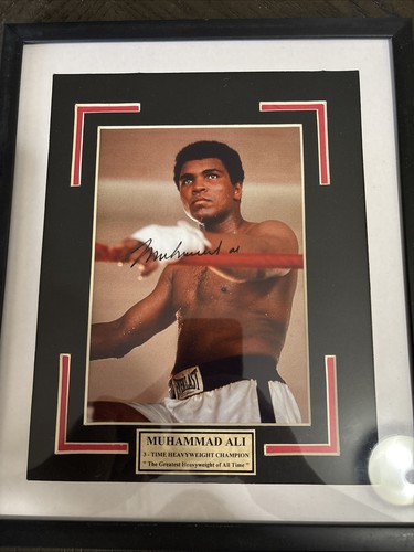 Muhammad ali autographed 5x7 - ali,