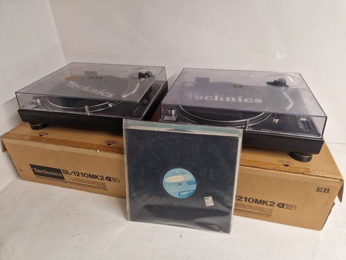 Technics 1210 mk2 2 - technics, x