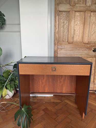 Plan teak dressing - dressing, table