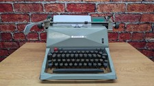 Vintage British Olivetti 82 Made in Glasgow Typewriter 1960’s Used