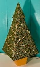 Christmas tree table centre
