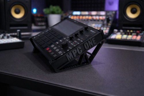 Akai mpc one stand angled - mpc, /