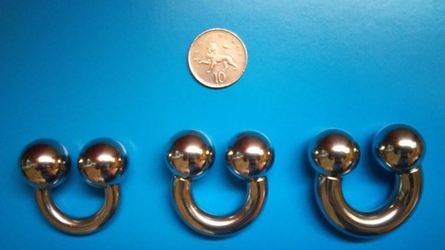 Horseshoe ring monster balls - horseshoe,