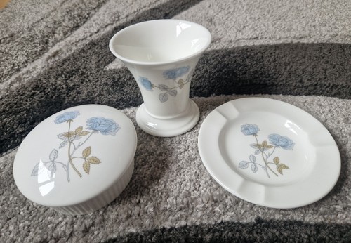 Wedgewood bone china - ice, rose
