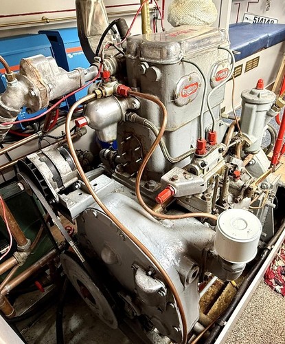 Gardner narrow boat - narrow, alternator