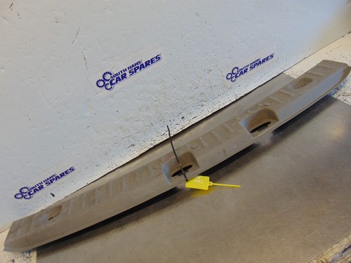 Caddy boot threshold - caddy,
