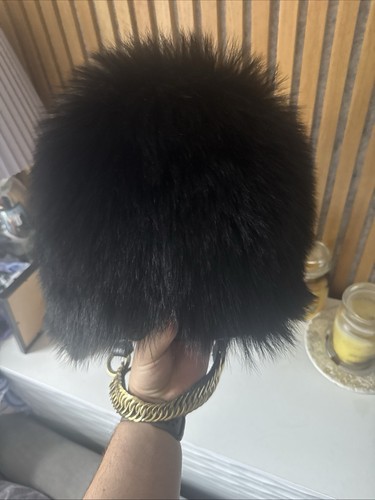 Bearskin hat - bearskin,