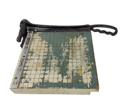 Vtg 8 5 guillotine - vtg,