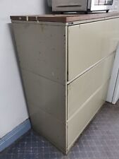 VINTAGE INDUSTRIAL METAL FILING CABINET  3 DRAWERS 