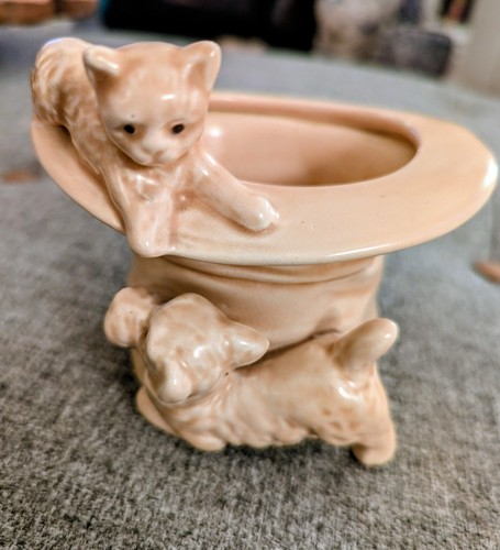 Vintage sylvac beige cat - cat, on