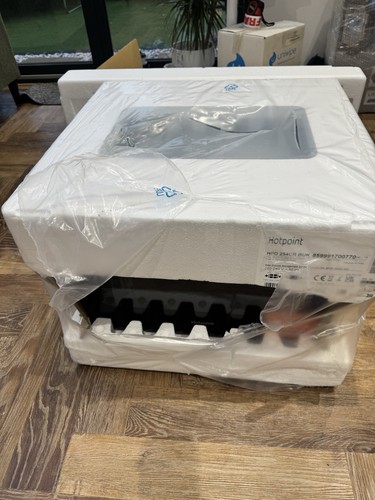 Hotpoint built oven - built, in