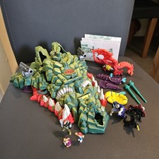Mighty Max Storms Dragon