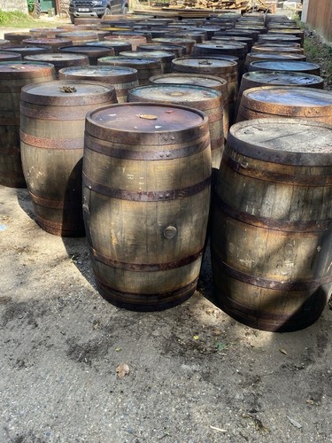 Whole oak whiskey barrels - whole,