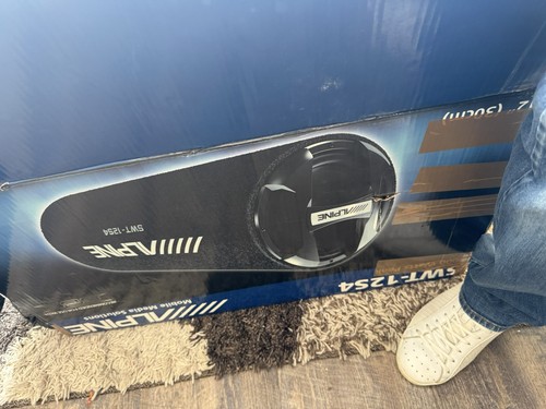 Alpine 1000 watts sub - alpine,