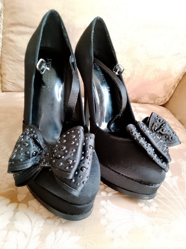 Love label sophisticated polka - love,
