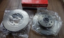 2 x REAR brake discs SOLID -