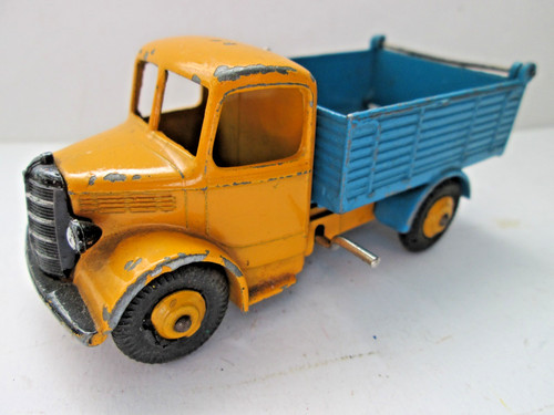 Dinky toys 410 bedford - 410, tipper